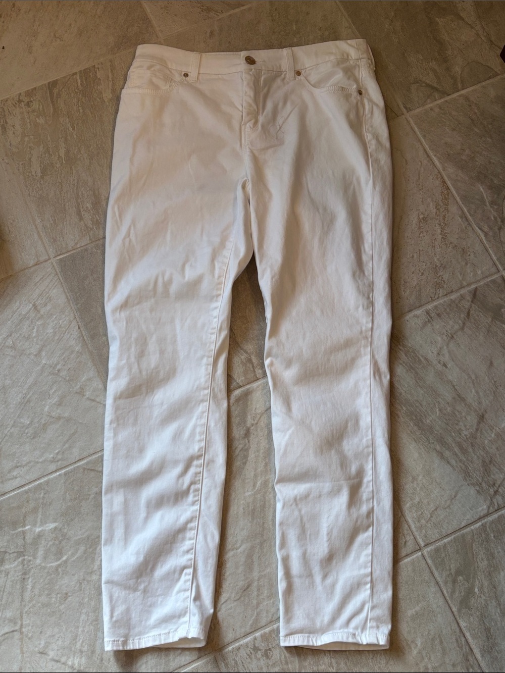 Chico's So Slimming Girlfriend White Ankle Jeans